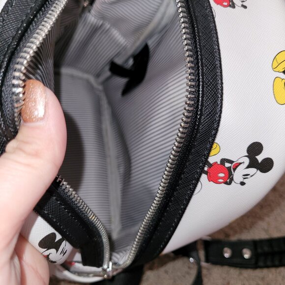 Loungefly Disney Classic Mickey Mouse All Over print Mini Backpack White Used - Picture 6 of 10
